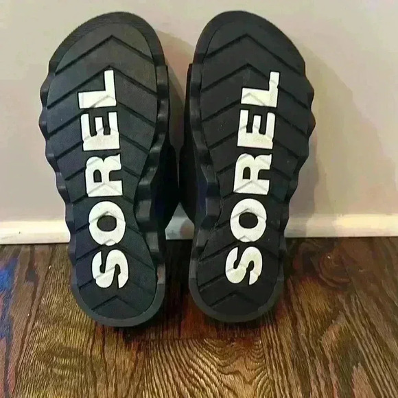 Sorel Vibe Slide Sandals - Picture 11 of 13